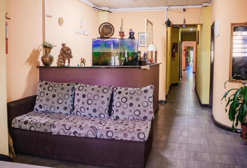 هاستل Hostal Namaste