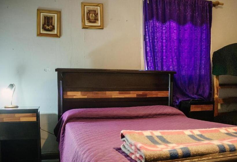 هاستل Hostal Namaste