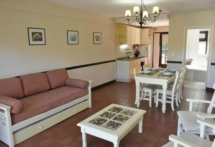 Apart Hotel Las Hadas Carilo