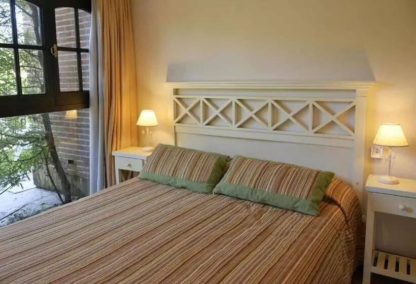 Apart Hotel Las Hadas Carilo