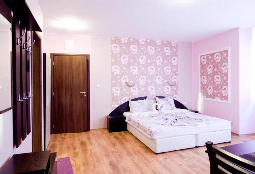 Cabana Beach Club Complex