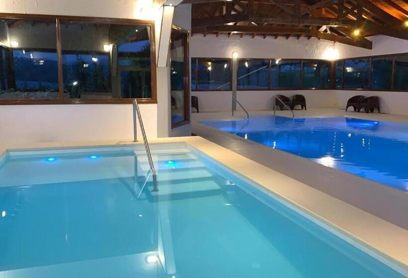 Costa Brava Apart Hotel & Suites