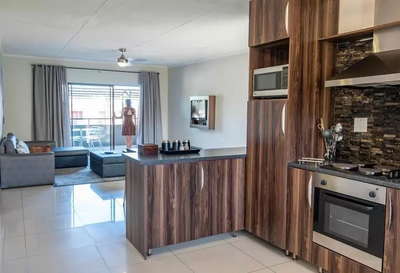 Hillside Executive Accommodation