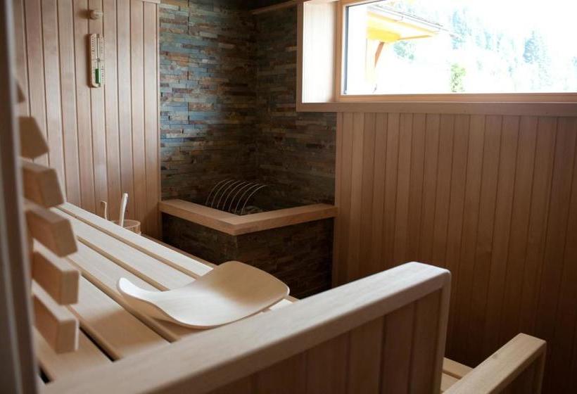 Hotel Feriengut Lackenhof