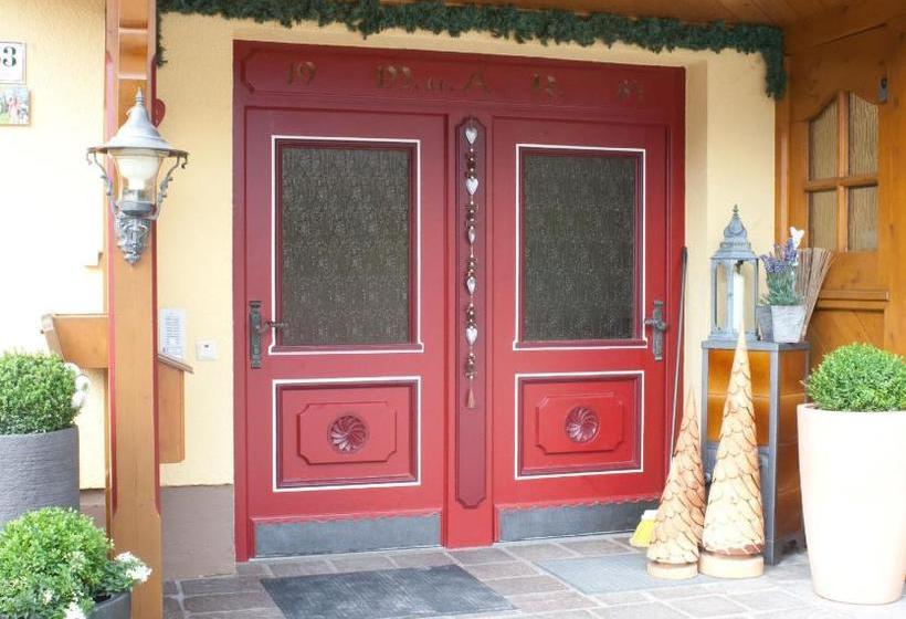 Hotel Feriengut Lackenhof