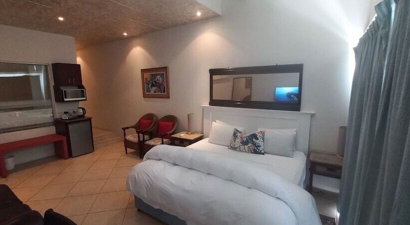 פנסיון Bentley On The Beach