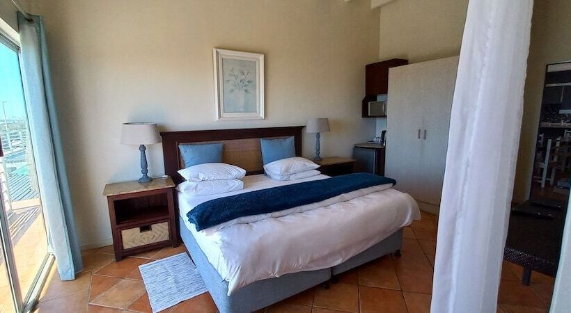 פנסיון Bentley On The Beach