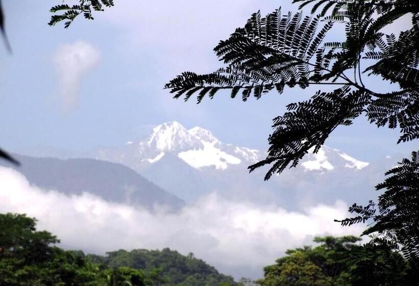 پانسیون Casalina