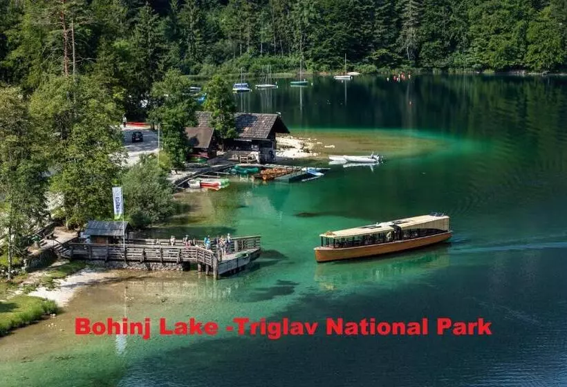 پانسیون Rooms Kapelj