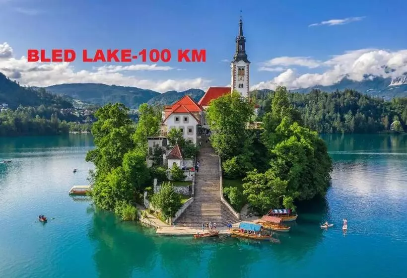 پانسیون Rooms Kapelj