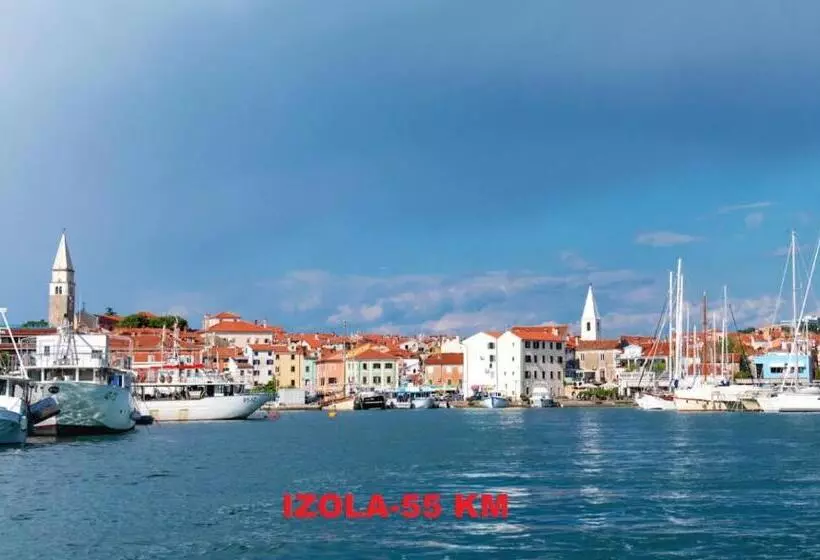 پانسیون Rooms Kapelj