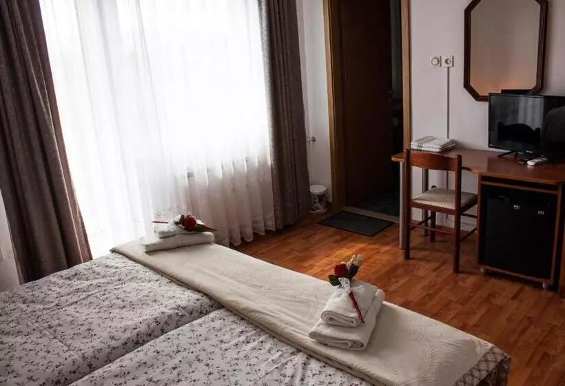 پانسیون Rooms Kapelj