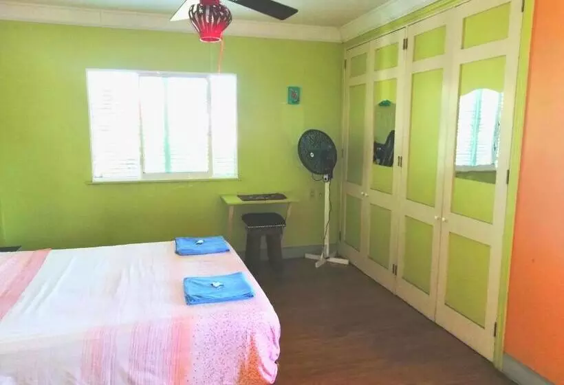 پانسیون Villa Flukers   Economic Rooms