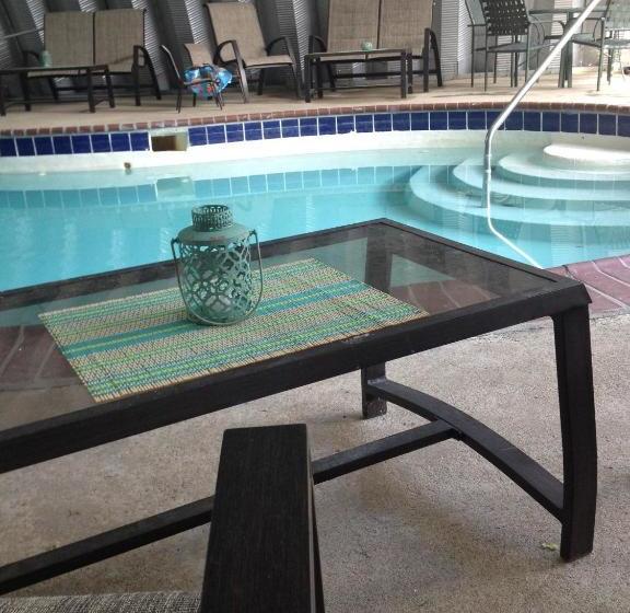 旅馆 Old Field House