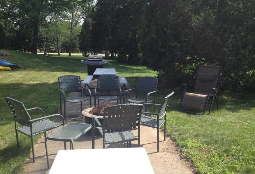 旅馆 Old Field House