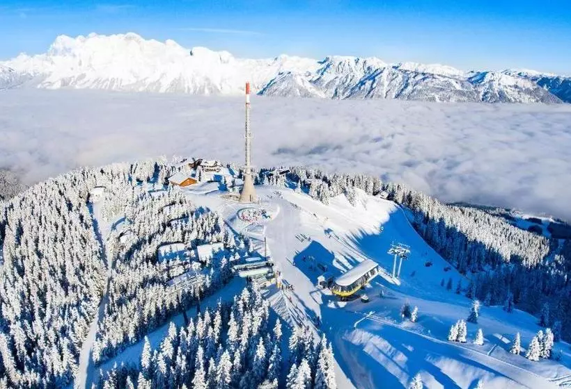 ホテル Linharterhof