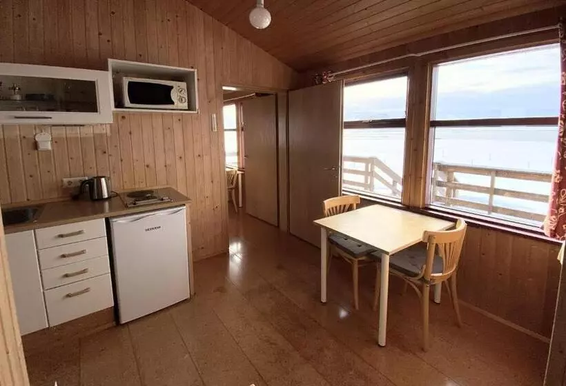 هتل Sudur Bár Guesthouse