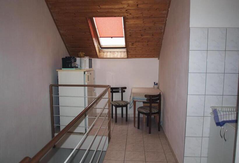 Pensão újsziget Vendégház