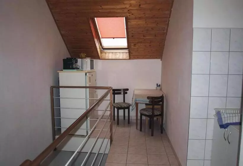 Majatalo újsziget Vendégház