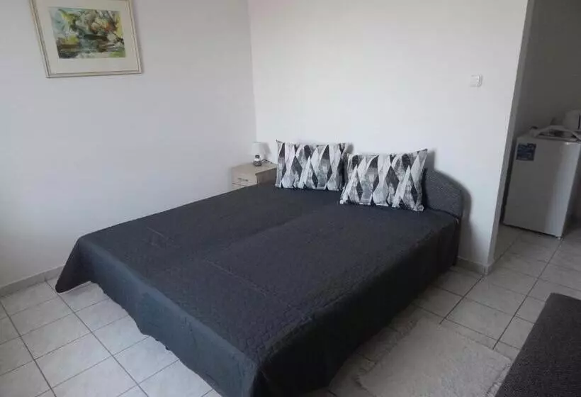 Majatalo újsziget Vendégház