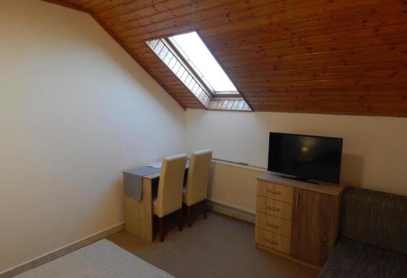 Pensão újsziget Vendégház