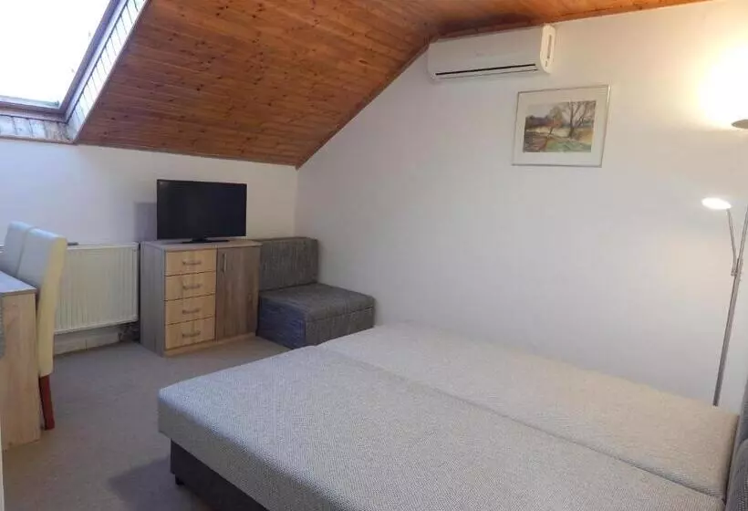 Majatalo újsziget Vendégház