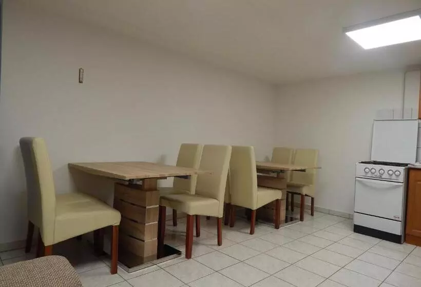 Majatalo újsziget Vendégház