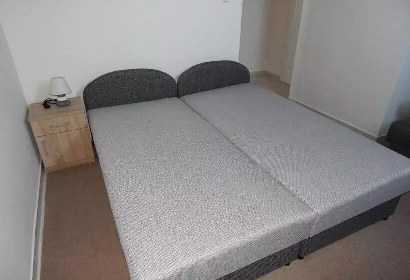 Majatalo újsziget Vendégház