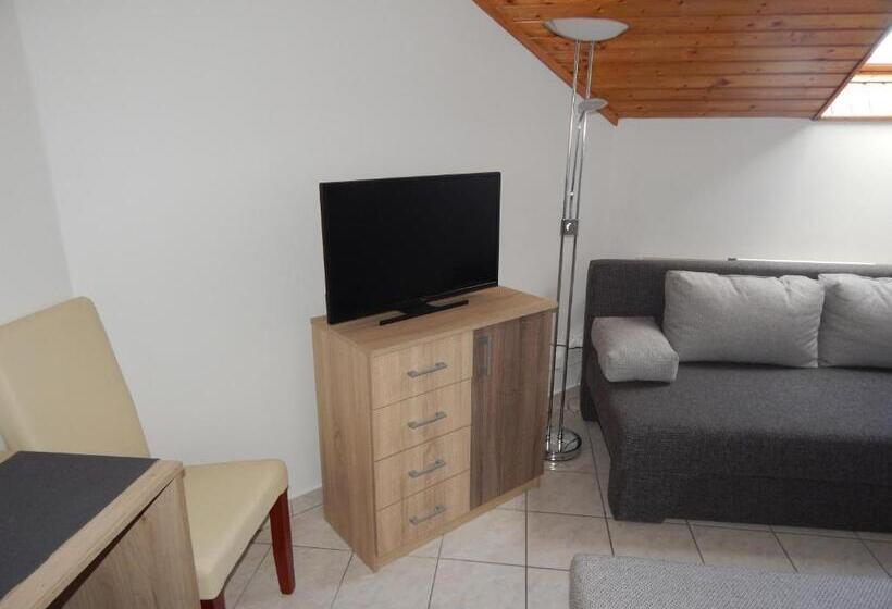 Pensão újsziget Vendégház