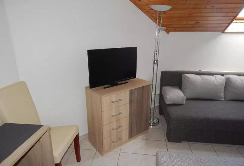 Majatalo újsziget Vendégház