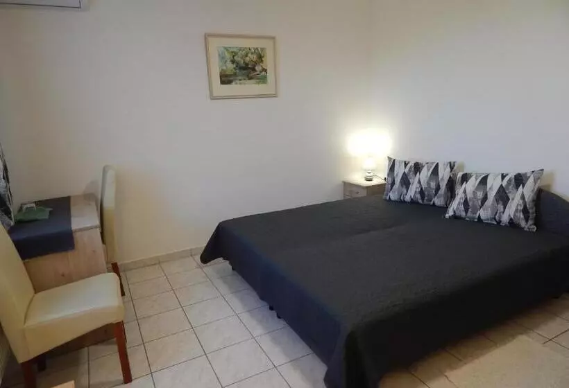 Majatalo újsziget Vendégház