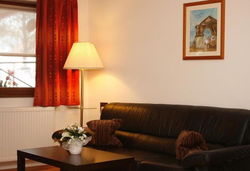 بنسيون Motel 60