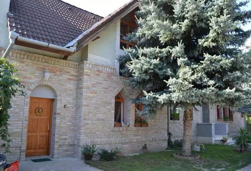 Majatalo Petra Vendégház