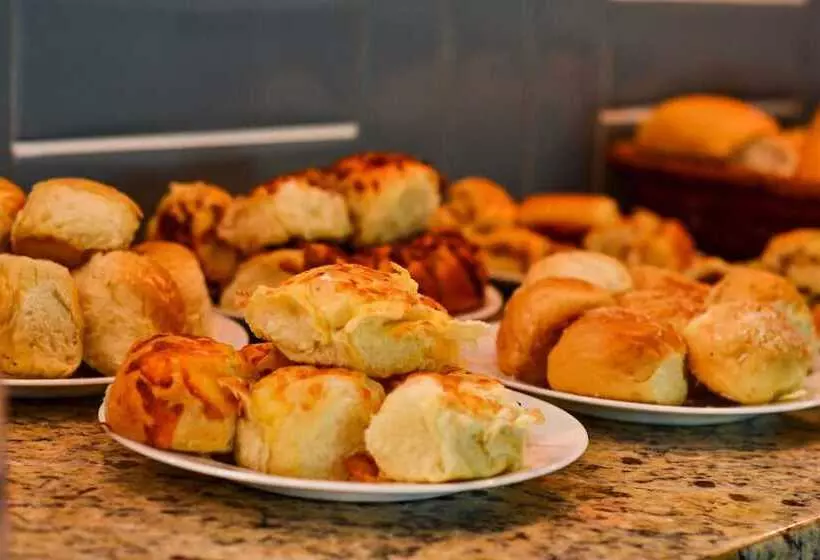 Majatalo Pousada Fernandes