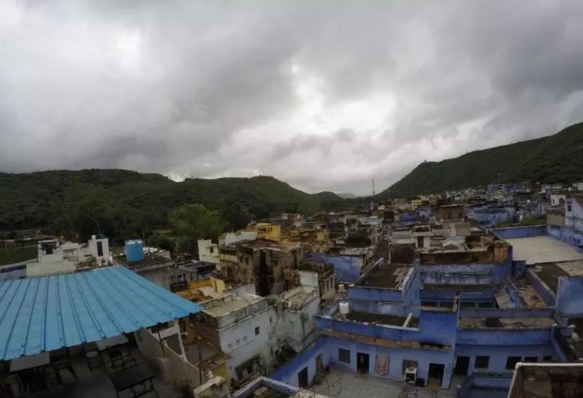 ペンション Shivam Tourist Guest House