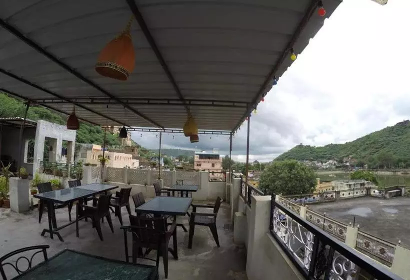 ペンション Shivam Tourist Guest House