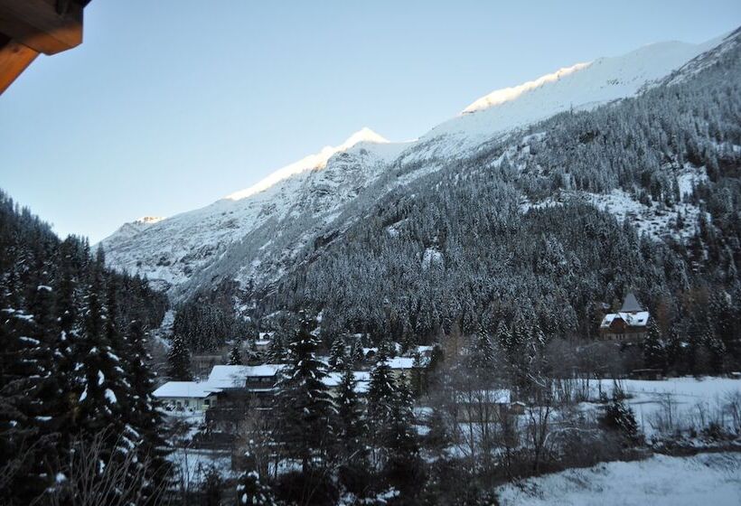 پانسیون Ski Lodge Jaktman