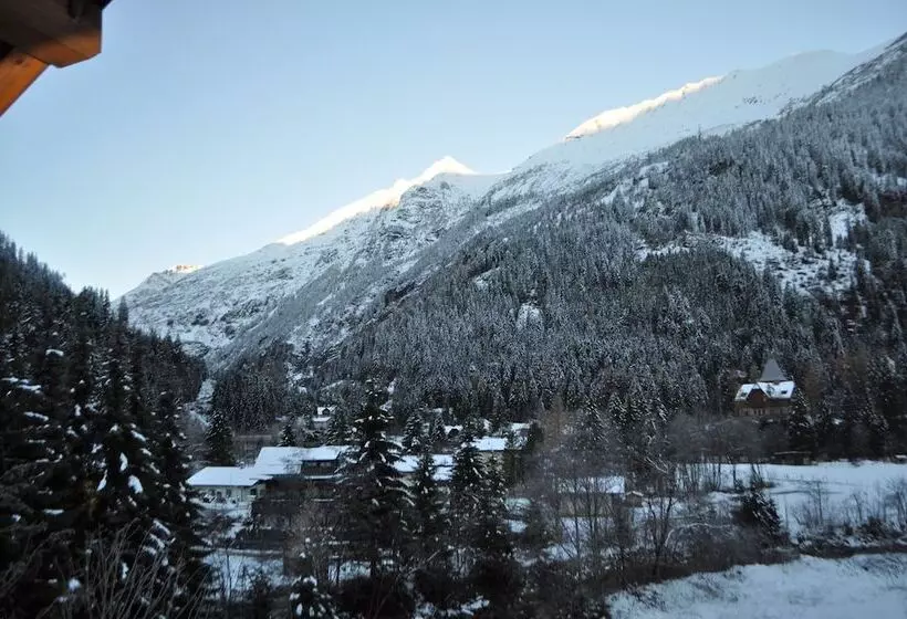 پانسیون Ski Lodge Jaktman
