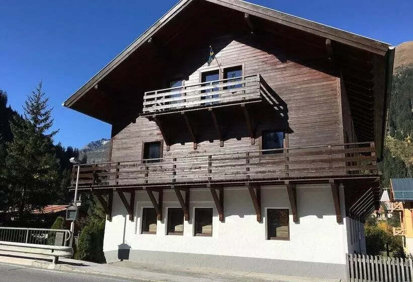 پانسیون Ski Lodge Jaktman