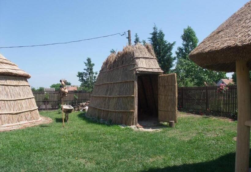 پانسیون Sóvirág Vendégház