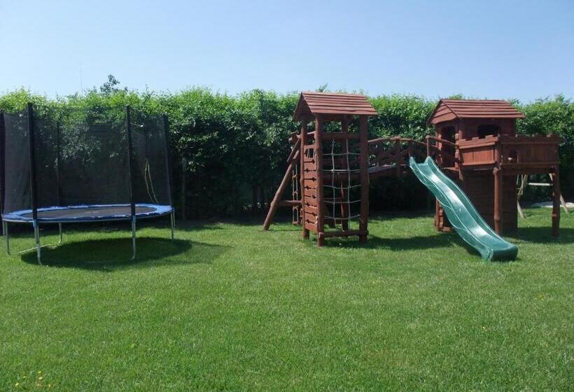 پانسیون Sóvirág Vendégház