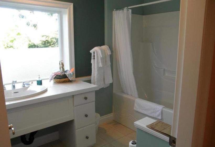 膳宿费 Above The Inlet