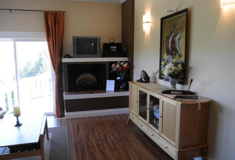 膳宿费 Above The Inlet