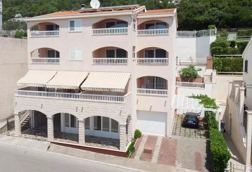 پانسیون Apartments Obradović