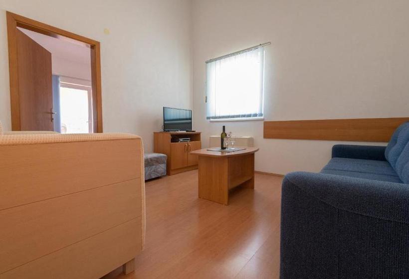 پانسیون Apartments Obradović