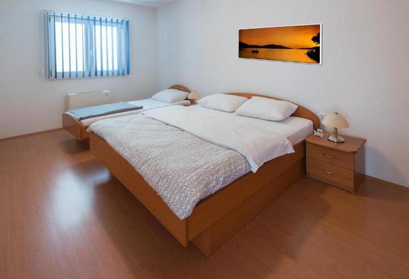 پانسیون Apartments Obradović