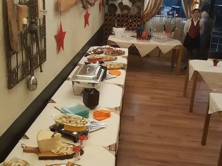 ペンション Bahnhof Haus