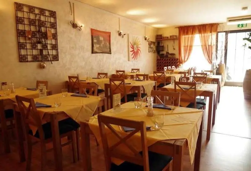 ペンション Bahnhof Haus