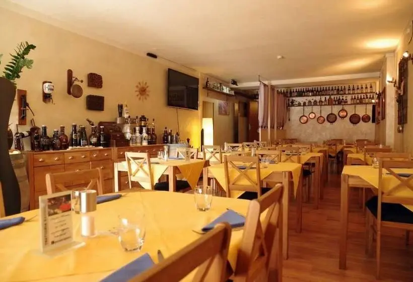 ペンション Bahnhof Haus