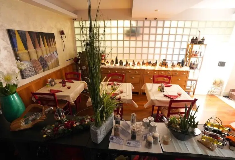 ペンション Bahnhof Haus